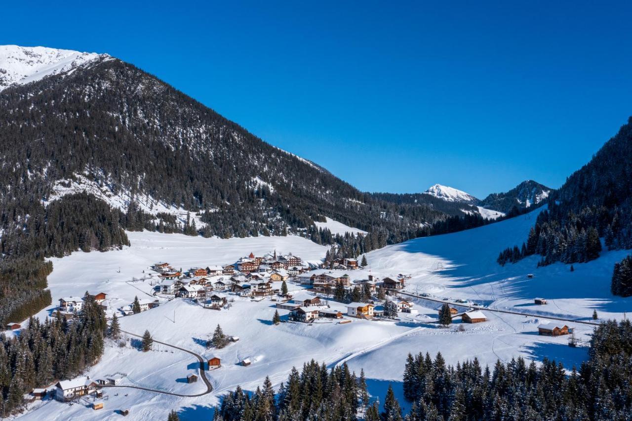 Hotel Thaneller Stadl Braeu Berwang Kültér fotó