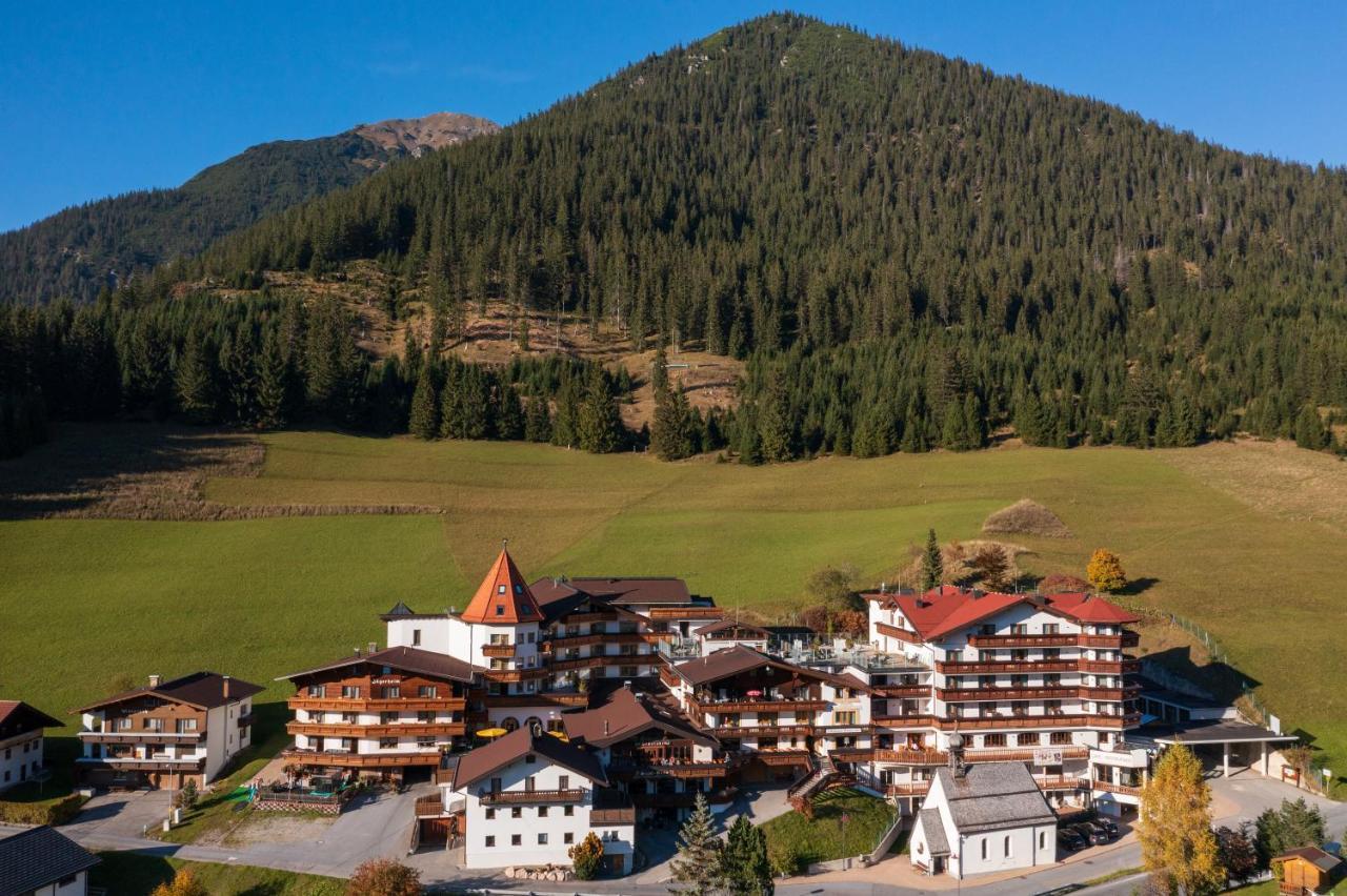 Hotel Thaneller Stadl Braeu Berwang Kültér fotó